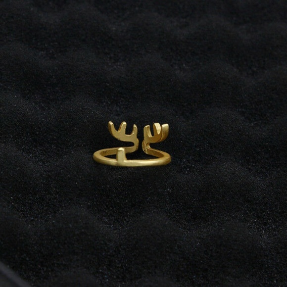 Cute Reindeer Deer Gold Antlers Holiday Christmas Ring - Picture 2 of 6